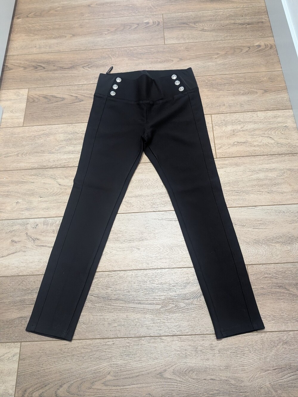 Black High-Waist Skinny Pants with Button Detail